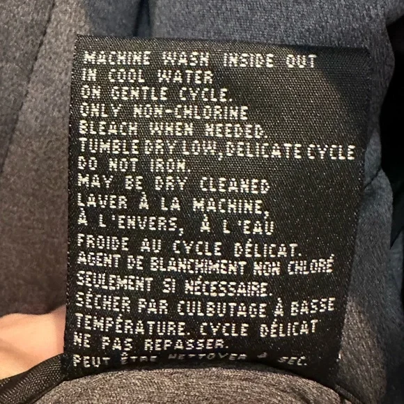 NWOT - Men’s Nuage Jet Black Hooded Puffer Jacket - Size Large - Picture 8 of 8